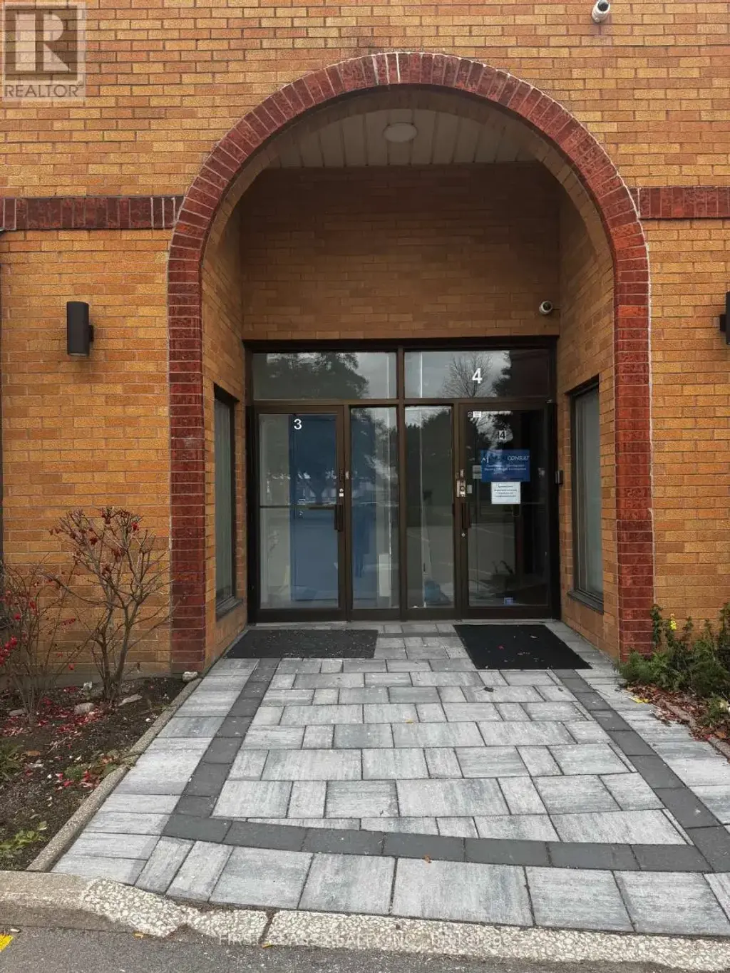 3a - 400 Creditstone Road W, Vaughan (Concord)